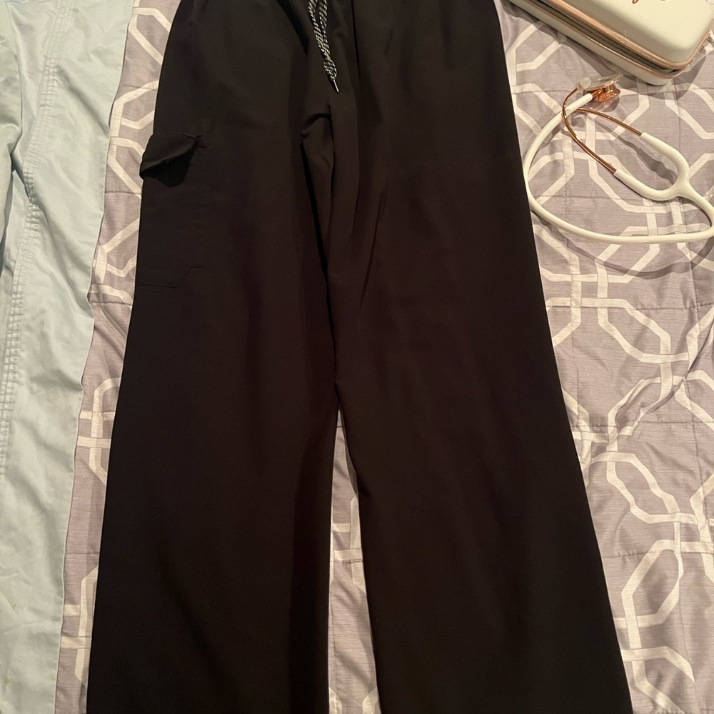 Jaanuu  scrub pants size large. No stains, rips, holes.
